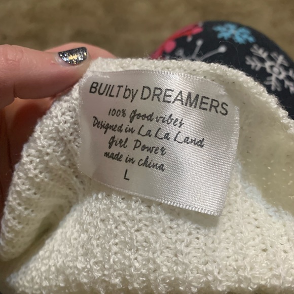 Sweater - Picture 3 of 3